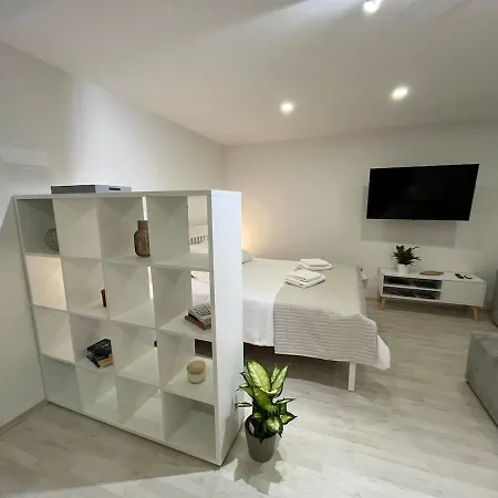 Appartamento New Mari - Cozy With Parking Celina